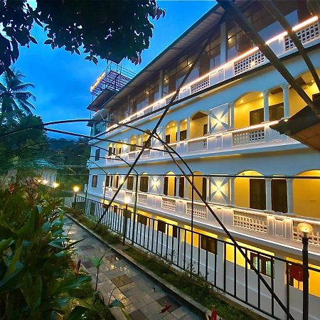 Purna Rivera Munnar Exterior photo